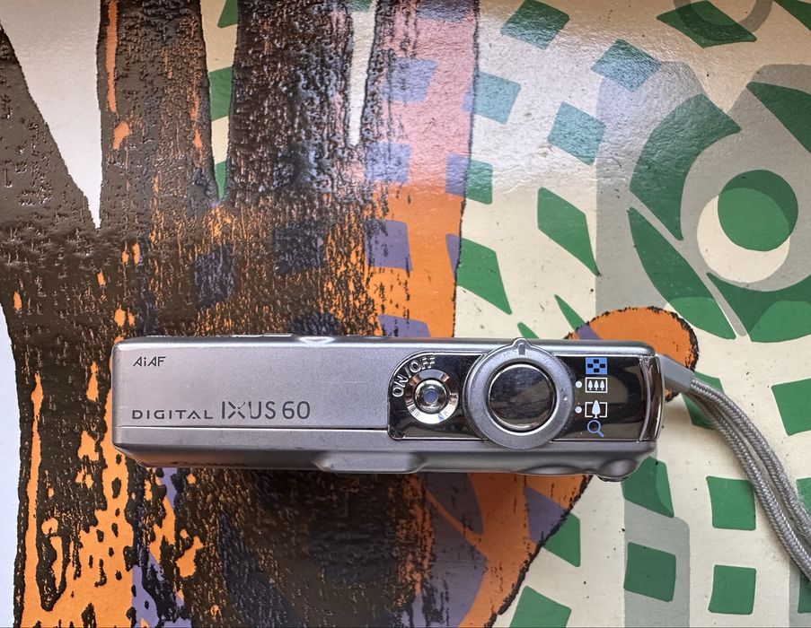 canon ixus 60 retro digital