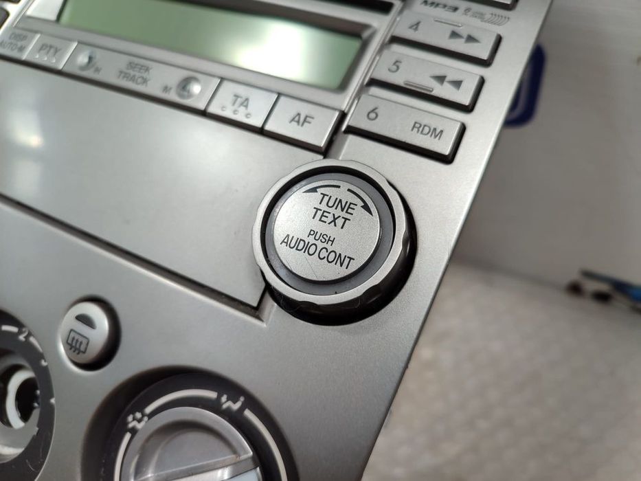 RADIO CD PLAYER / PANOU COMANDĂ CLIMĂ +  AUDIO FORD RANGER T6 / MAZDA BT-50 2012 / 2006–2012 / COD OEM UW1B 66 DSXD (5E2)