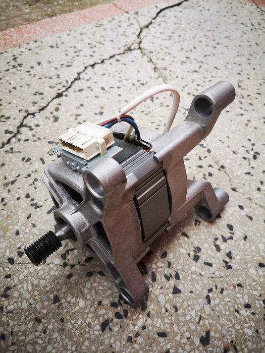 Мотор за пералня