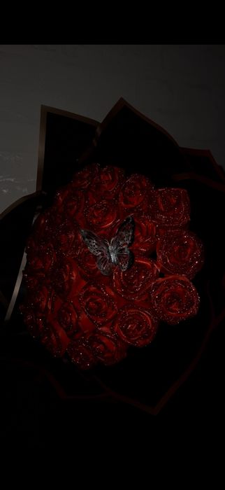 Цветы блестящие искуственный