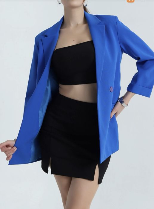 Продам синий пиджак