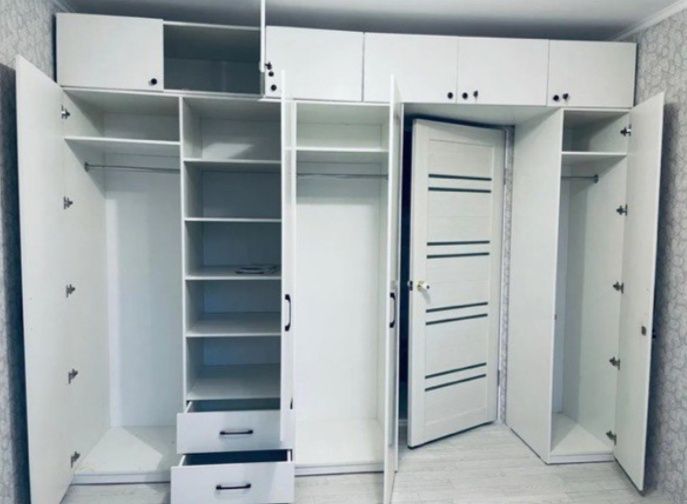 Шкафы - купе на заказ под любой размер , и дизайн на любой вкус и цвет