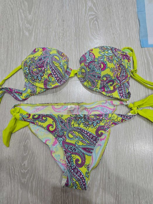 Продам новые купальники