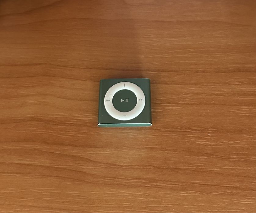 Apple iPod Shuffle (4-го поколение)