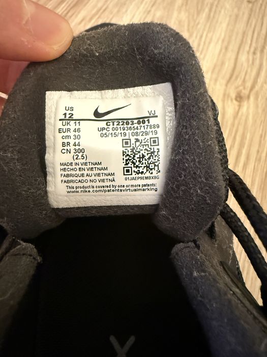 Vand adidasi Nike 270 React negrii