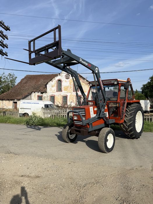 Vand sau schimb tractor Fiat Agri 70-90 cu incarcator frontal