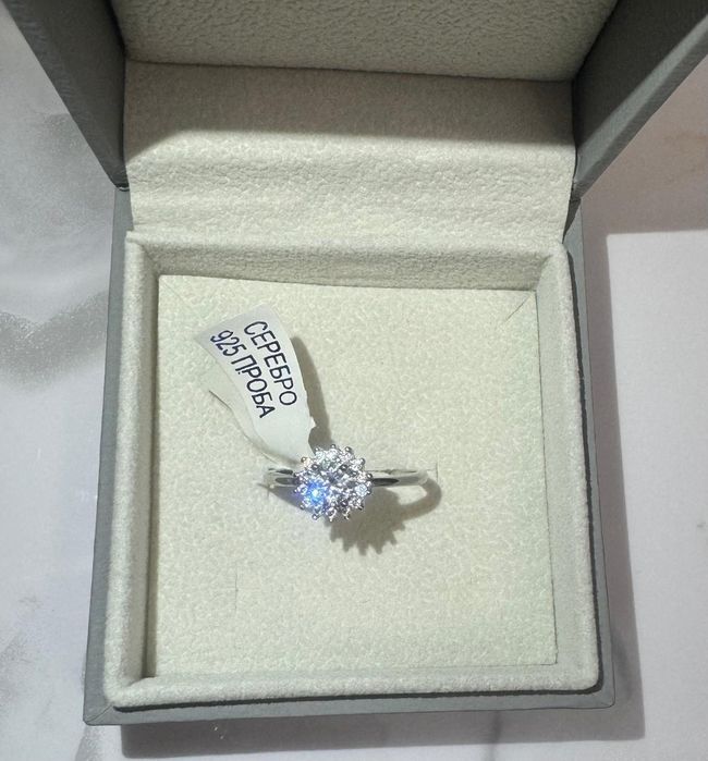 Бриллиант (муассанит)