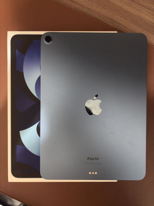 Apple iPad Air 2022 Wi-Fi 10.9 дюйм 8 Гб/64 Гб синий