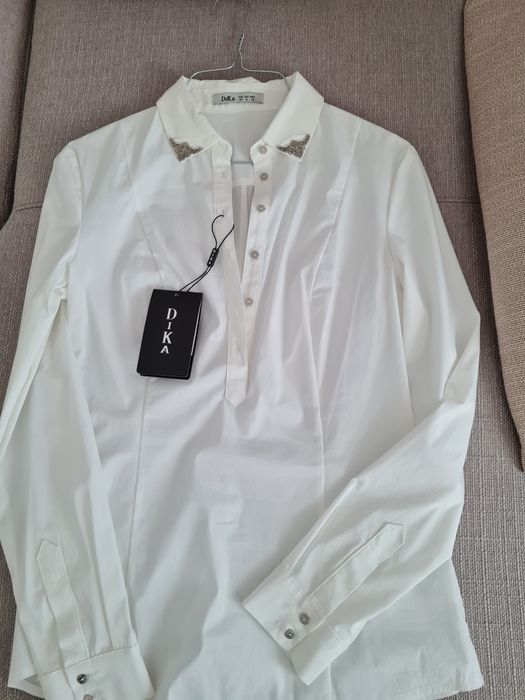 Vand camasa dama Dika, marimea 36, noua cu eticheta