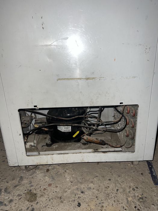 Морозильник + телевизор