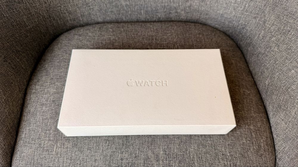 Apple Warch Ultra 49 mm, като нов, пълен комплект!