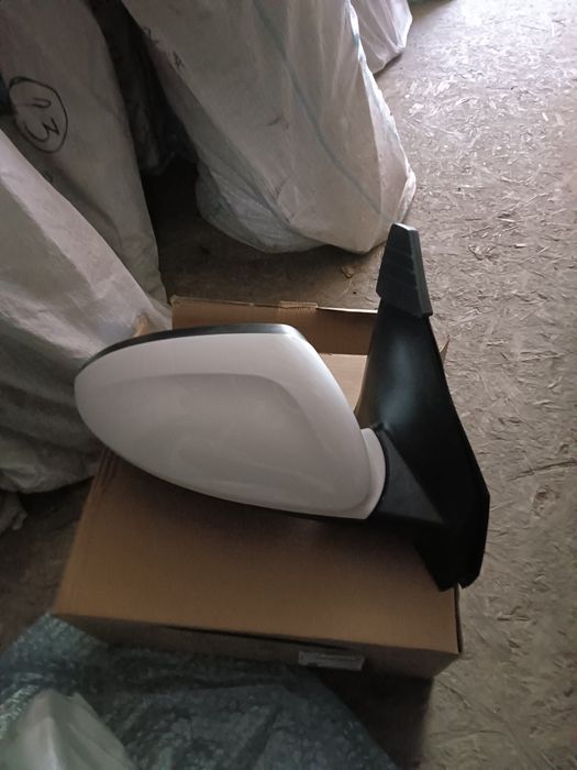 Бакаой зеркола Шевролет Монза