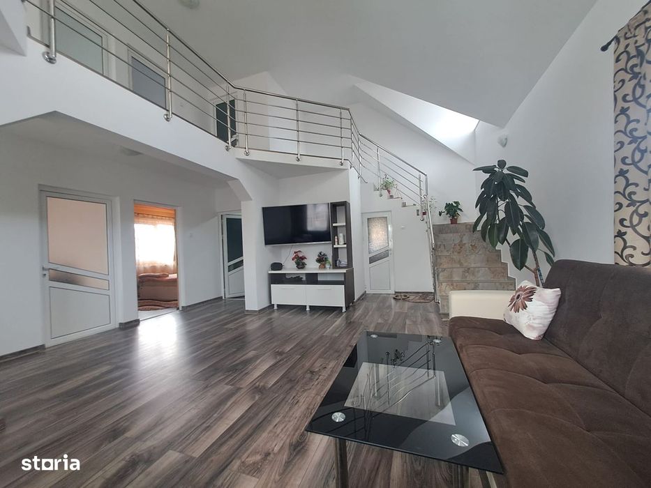 Casa 4 camere sat Voinesti Iasi pret 130 000 euro