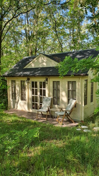 Loc superb cu tiny houses