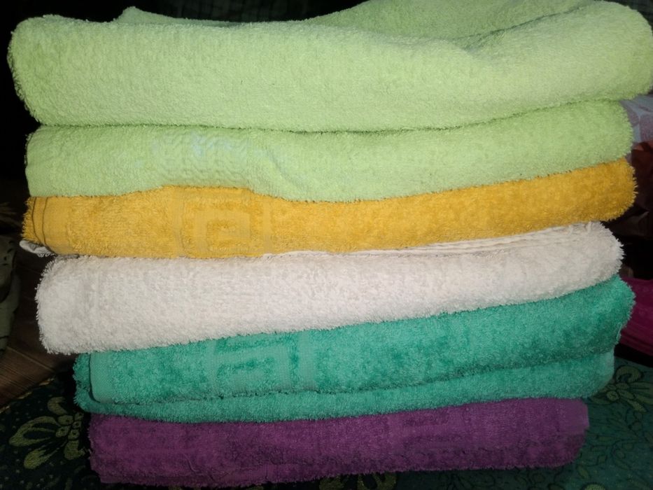 Продам полотенца банные