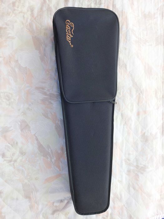 Продавам нова цигулка EASTAR размер 4/4, 200лев