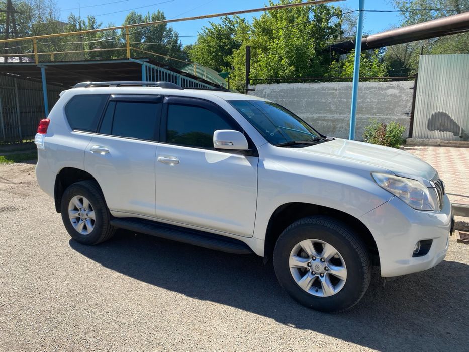 Продам Toyota Land Cruiser Prado