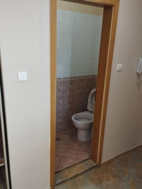 Дава се под наем Тристаен апартамент в Пловдив, Център - 103 кв.м за 650 € - Снимка #6