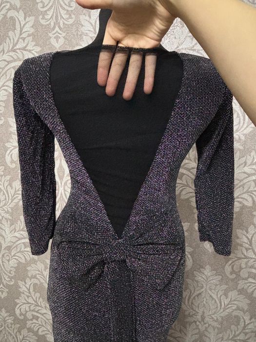 Продам платья пару раз одетые