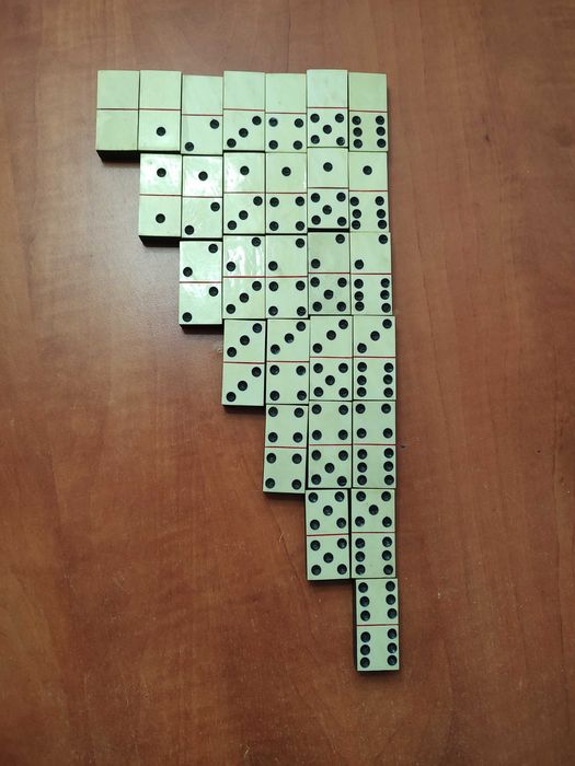 Joc Domino Vechi din Lemn – Set Complet 28 Piese, de Colecție