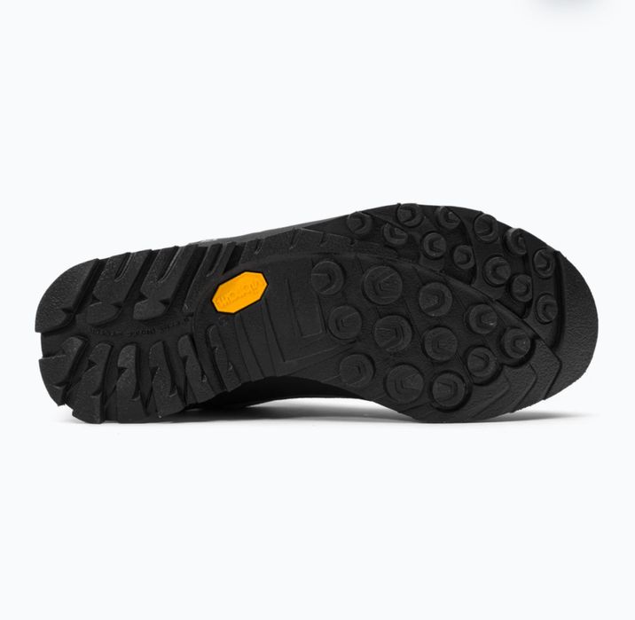 Нови LaSportiva, н. 39.5, обувки за трекинг