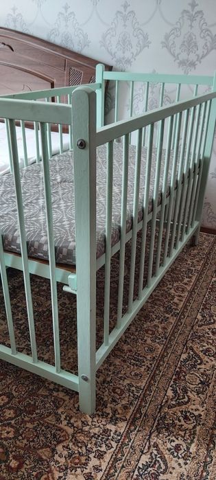 Детская кроватка плюс манеж от 0 до 3 лет