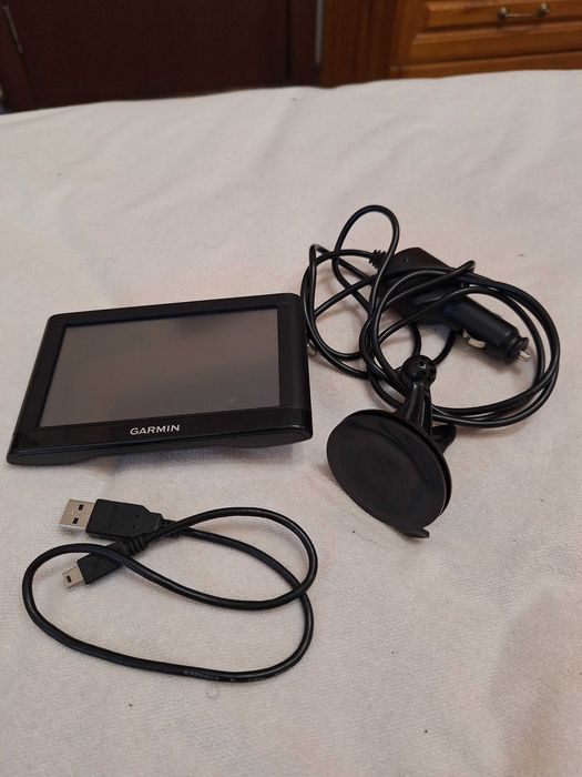 Навигация Garmin Nuvi 52LM