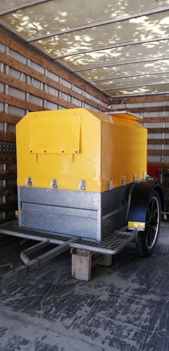 Грузовая тележка для мото транспорта.