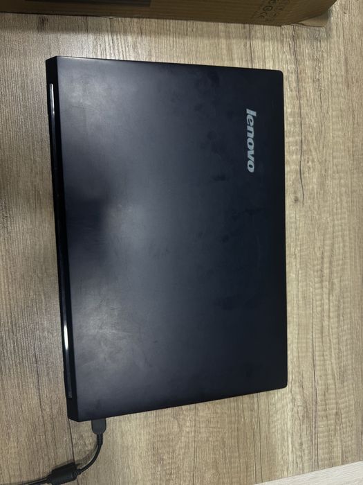 Срочно продается Lenovo IdeaPad офисный в отличном состояние