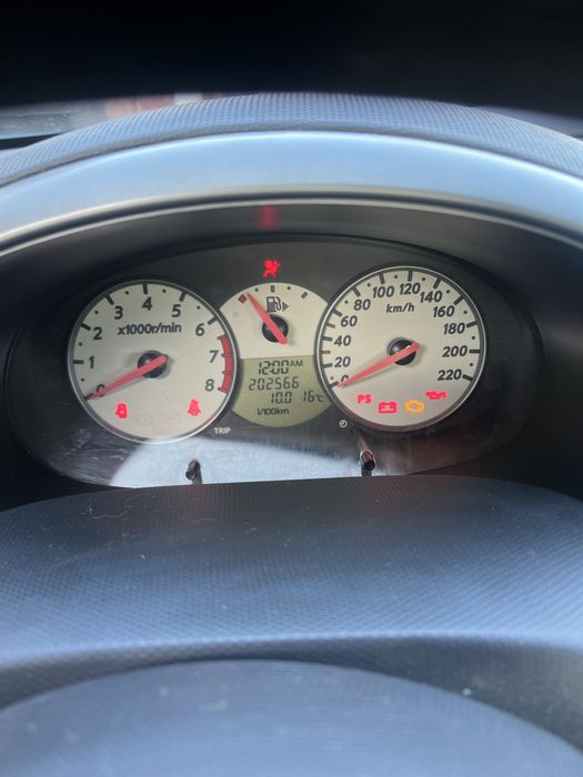 Nissan Micra 2008 cu instalatie de Gaz