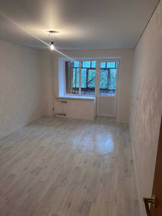 Продам двухкомнатную квартиру