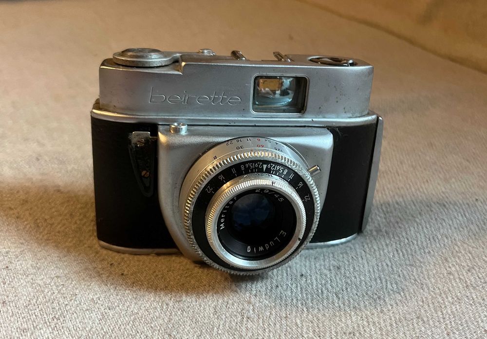 Aparat foto vintage Beirette Meritar 2.9/45 mm DDR Germania Est