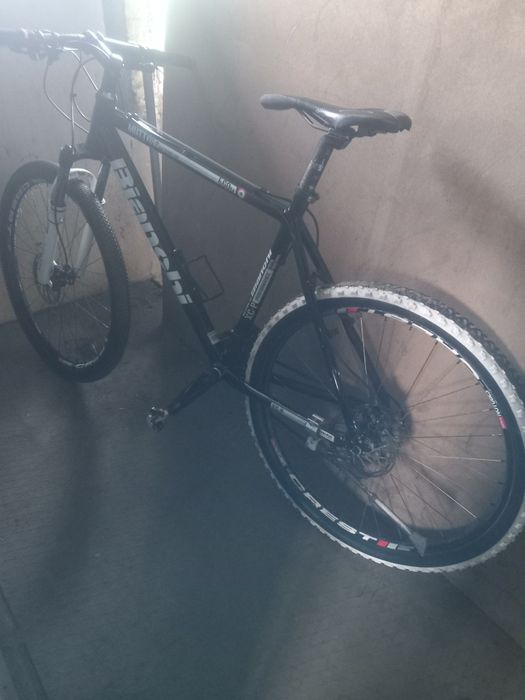 Bicicleta bianchi roti 27.5 cadru M