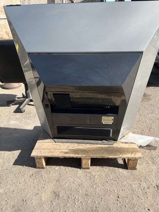 продавам телевизор