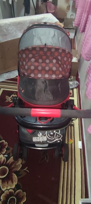 Bolalar kalyaskasi sotiladi.