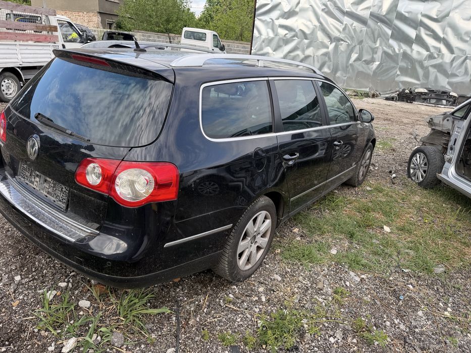 ПАСТ Б6 1.6 FSI 2006 G 6 степена кутия  само на части