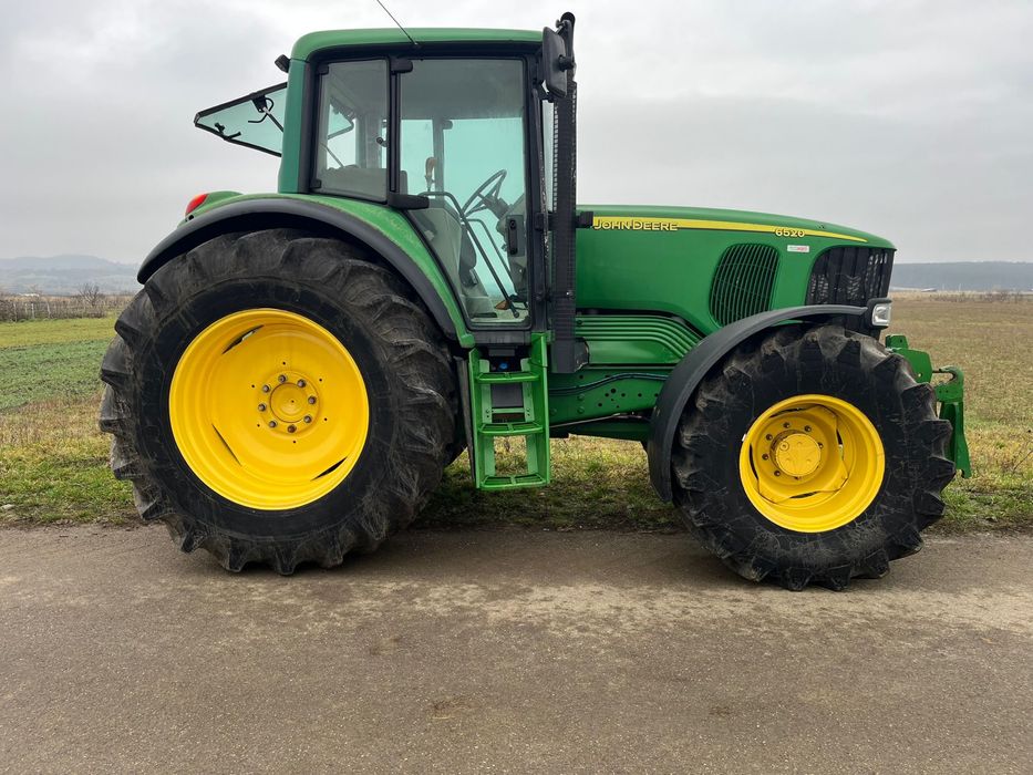 Tractor john deere 6520