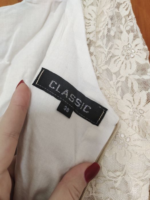 Вечернее платье  молочного цвета