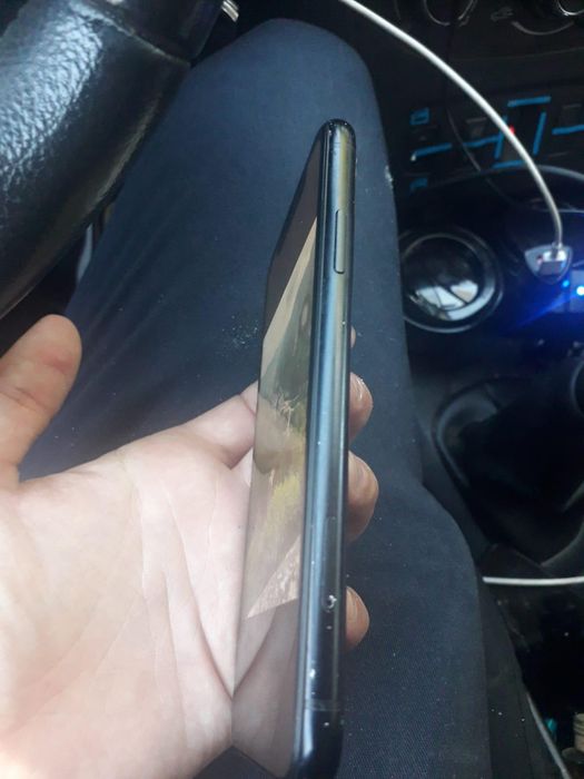 Vând Iphone XR, 64Gb