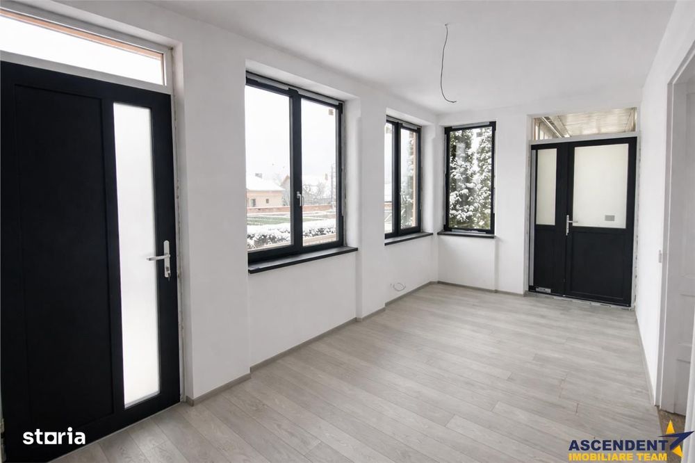 TUR 3D!In areal apreciabil,particulara casa cu 680 mp teren,Miercurea