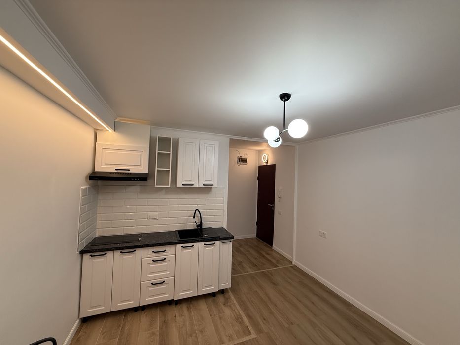 Inchiriez studio finisat  pt sediu firma/birou/beauty/manichiura etc zona N Titulescu