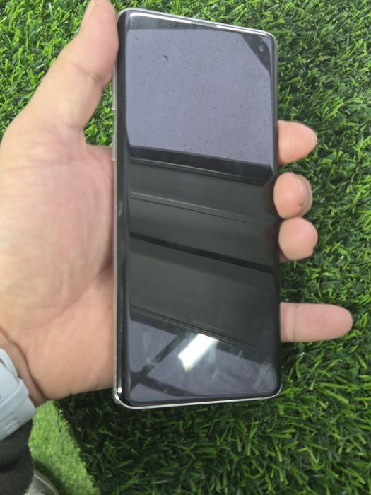 Samsung S10 version 11