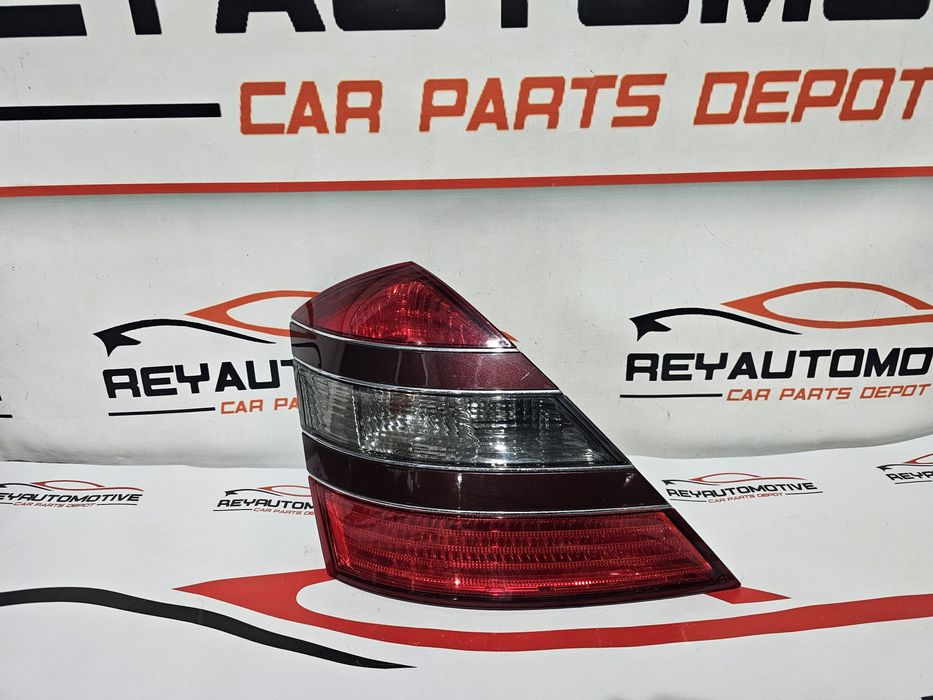 Stop stanga Mercedes S Class W221 dupa 2006 cod A2218200164