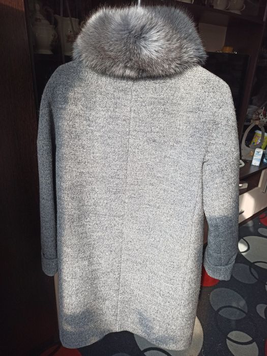 Продам пальто зимнее