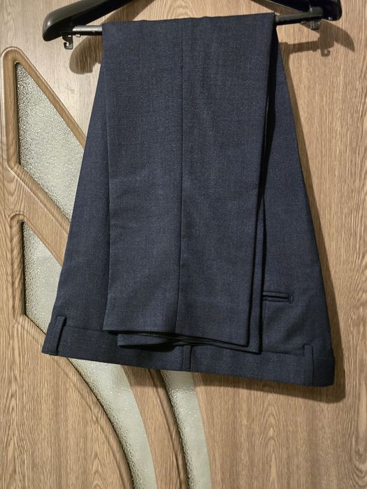 Costum barbatesc Suvari nou