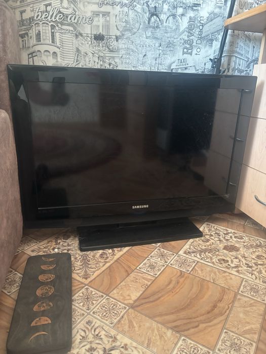 Телевизор Samsung