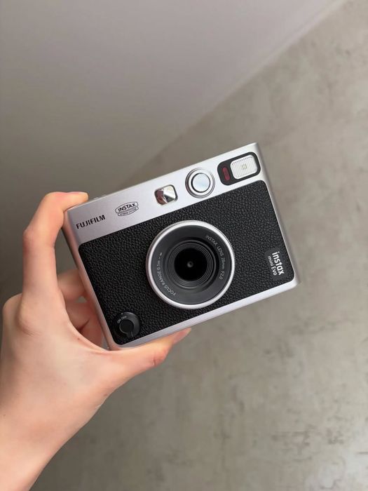 Instax mini evo