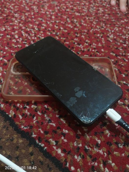 2 телефона Экран не роботает