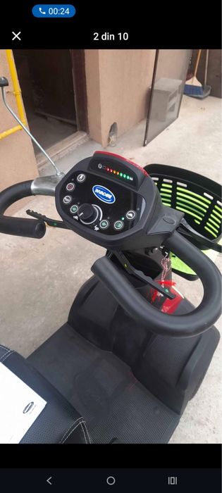 Scooter electric pentru persoane cu dizabilitati