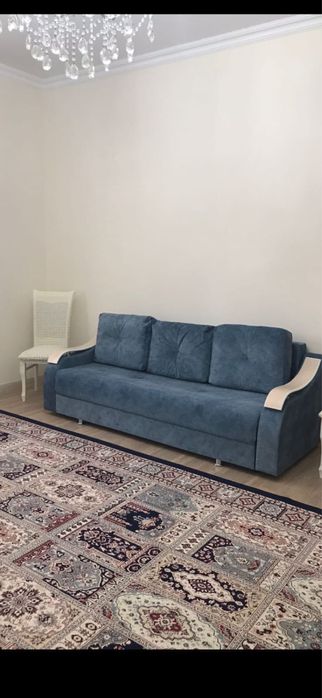 Продам диван в отличном состояний